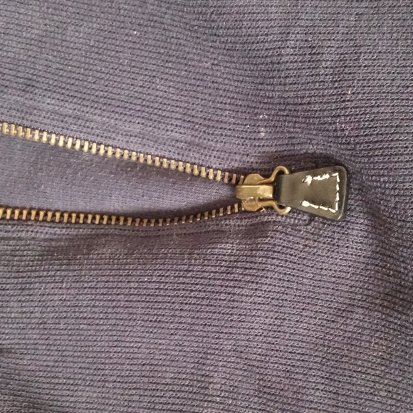 CONSENSUS sports wear. Mens Sz. XLT. Longsleeve Top with zipper Henley top. - Picture 3 of 5